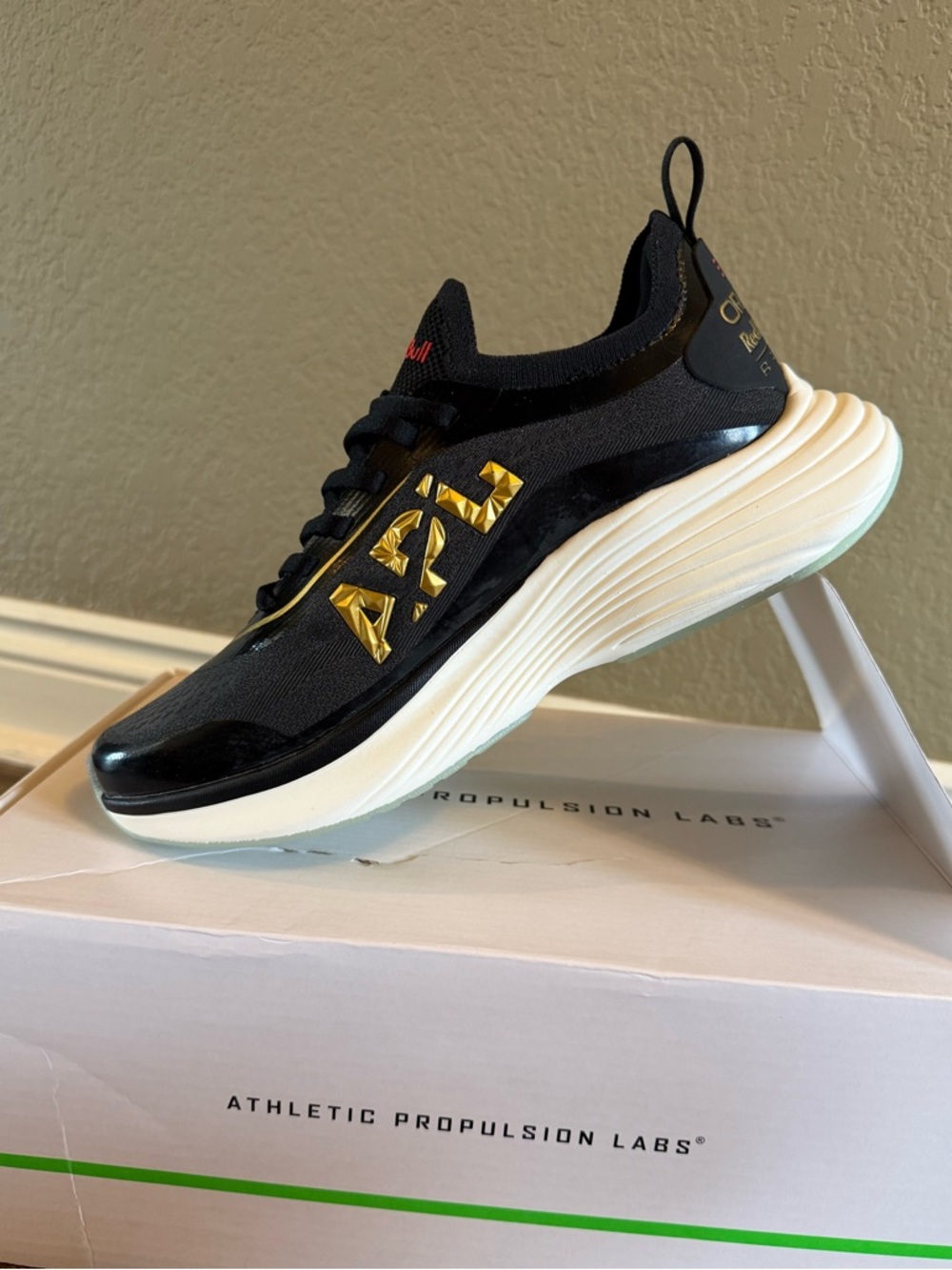 NWB APL Podium Oracle Red Bull Racing sneakers in the Black/Red/24K Women 7.5